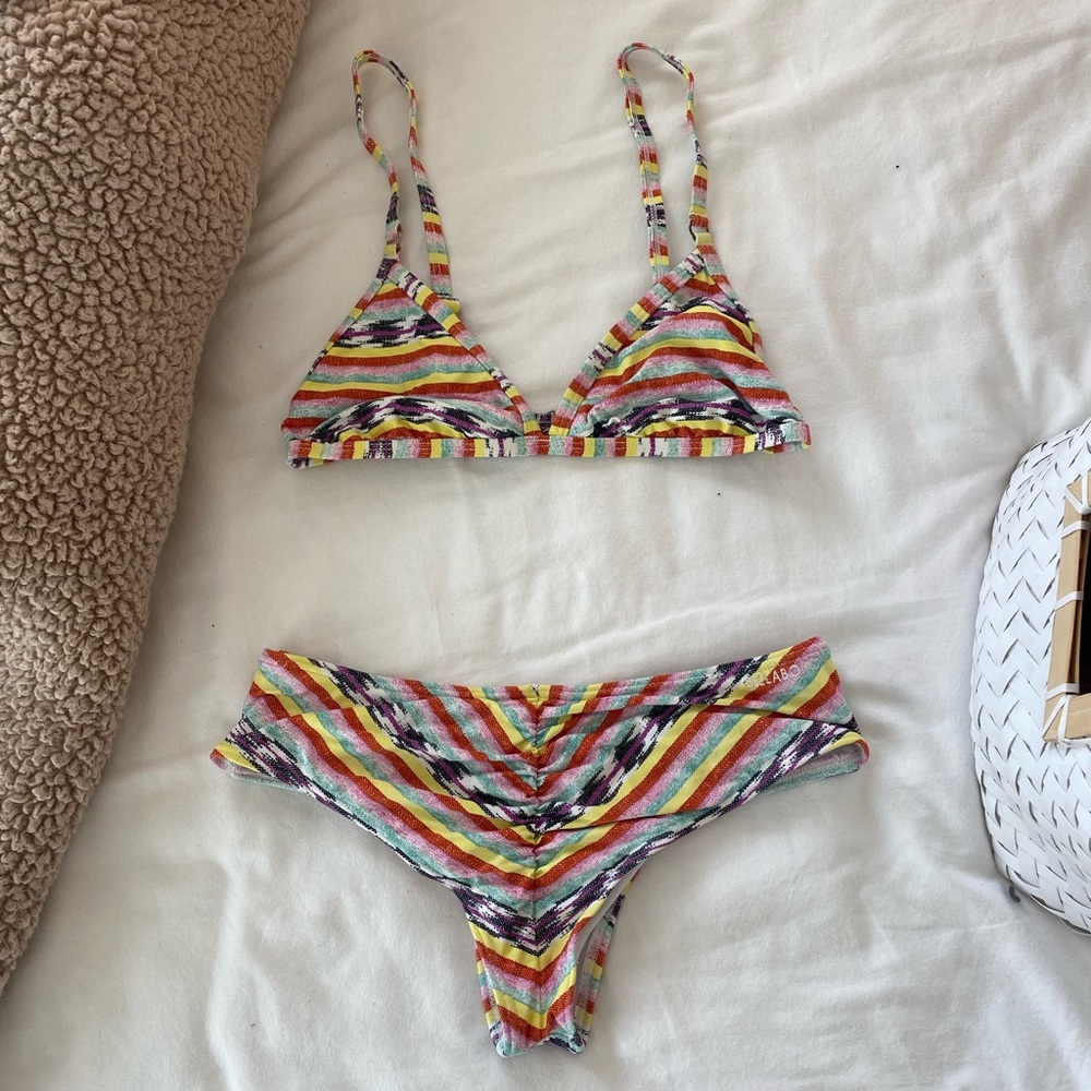 Billabong Bikini Set